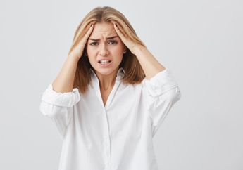 Rutin Dilakukan Banyak Wanita, Ternyata Merokok Sampai Kelelahan Jadi Penyebab Menopause Dini Loh, Hentikan Mulai Sekarang Deh!