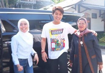 Seolah Jalan Menuju Pelaminan Makin Lancar, Ibunya Rizky Billar Pamer Foto Bahagia Bersama Lesty Kejora di Instagram