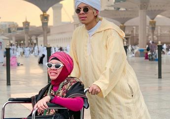 Berikan Mobil Sport Impiannya Sejak Dulu Kepada Sang Ibunda, Atta Halilintar: Kalau Aku Kasih Mereka Rezekiku Lancar