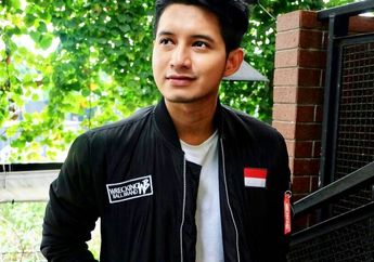 Blak-blakan Ngaku Ogah Wisuda Virtual, Chand Kelvin Merasa Rugi: Gua Sengaja Gak Ambil Syuting Demi Kuliah doang!