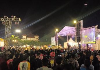 Tak Mengindahkan Imbauan Protokol Kesehatan, Wakil Ketua DPRD Tegal Malah Buat Konser Dangdut di Khitanan Anaknya hingga Picu Kerumunan Massa