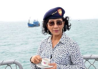Kecantikannya Terpancar Bak Ratu Laut hingga Dibilang Mirip Agnez Mo, Begini Gaya Susi Pudjiastuti Kala Didapuk Jadi Model Dadakan di Atas Kapal oleh Desainer Kondang Anne Avantie