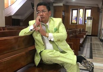 Tak Seperti Biasanya yang Hobi Sesumbar Aset Kekayaan, Hotman Paris Tiba-tiba Minder saat Berjumpa Anak Menteri Era Soeharto, sang Pengacara Rp 30 Miliar: Gue Cuma Anak Pinggir Danau Toba!