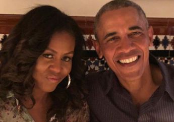 Rayakan Ulang Tahun Pernikahan yang ke-28 dengan Pesan Romantis, Barack Obama dan Michelle Obama Minta Kado Ini dari Penggemar