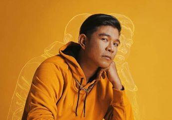 Bolak-balik Gandeng Cewek Cantik hingga Diberi Gelar Raja Settingan Asmara, Andika Babang Tamvan Nikmati Pekerjaannya: Intinya kan Nyari Duit, Gak Masalah Itu!