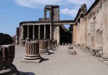 Iseng Curi Artefak Kuno, Turis Ini Kapok Gegara Hidupnya Ketiban Sial Terus-menerus Selama 15 Tahun