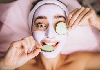 Catat, 3 Resep DIY Masker Timun yang Mudah dan Simpel untuk Merawat Wajah!