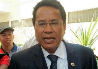 Selesai Baca Draft Omnibus Law, Hotman Paris yang Sudah Berpengalaman di Dunia Hukum Selama 30 Tahun Sebut UU Cipta Kerja Sangat Menguntungkan Bagi Kaum Buruh dan Pekerja, 'Ini Berita Bagus'