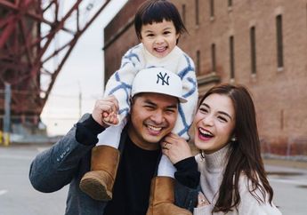 Kaget Lihat Aksi Suami Bawa Anaknya Naik Motor Sambil Angkat Satu Ban, Chelsea Olivia Sampai Titip Pesan Kepada Tetangga: Kalau Liat Glenn Begini Harap Lapor ke Saya!