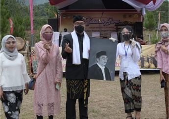 Pemprov Jawa Barat Gelontorkan Dana hingga Rp 5 Miliar untuk Desa Cibuntu, Ridwan Kamil: Desa Cibuntu Adalah Desa Juara di Level Asean untuk Pariwisata