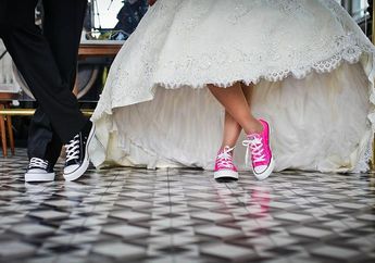 Balada Cinta Siswa SMK NTB yang Punya Dua Istri, Bini Pertama AR Curhat Nelangsa Lihat Suaminya Kawin Lagi dengan Gadis SMA: Saya Kira Tamu, Eh Ternyata....