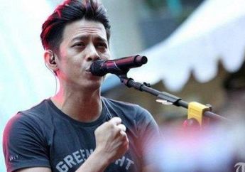 Tak Gengsi Ngemper hingga Makan Rame-rame Beralaskan Daun Pisang, Kekayaan Ariel NOAH Akhirnya Terungkap ke Publik, Ternyata Harga Satu Motornya Saja Seharga 2 Mobil Innova Terbaru