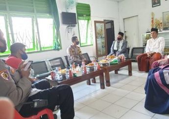 Pererat Silaturahmi, Kapolres Enrekang Kunjungi Ketua MUI Kabupaten Enrekang dan Sidak 2 Polsek Jajaran