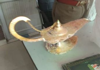 Ngebet Jadi Orang Kaya, Seorang Dokter Nekat Nyicil Beli Lampu Ajaib Aladdin Seharga Rp 4,8 Miliar, Akhir Kisahnya Justru Bikin Ngelus Dada