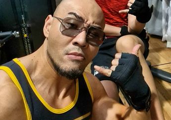 Kini Jadi Youtuber Sukses dengan Penghasilan Rp 7,7 Miliar, Deddy Corbuzier Ternyata Miliki Masa Lalu Pilu, Pernah Ditolak 6 Perusahaan hingga Tidak Naik Kelas 2 Kali di Sekolah