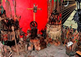 Gunakan Bagian Tubuh Manusia Ini Sebagai Tumbalnya, Inilah Agama Sesat yang Dianut Geng Narkoba Meksiko, Konon Tuhan Mereka Bisa Memberi Perlindungan Magis Ini