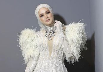 Main Tenis Lapangan Pakai Gamis, Mulan Jameela Kebanjiran Pujian dari Netizen: Makhluk Tuhan Paling Seksi