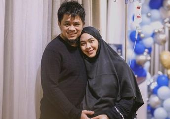 Oki Setiana Dewi dan Suami Saling Menguatkan Saat Anak Keempatnya Harus Dirawat di Ruang NICU