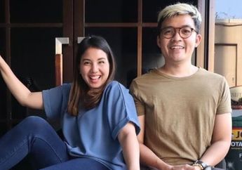 Berendam Malam-malam Bareng Suami di Bathup Villa Bali, Penampilan Tya Ariestya dengan Rambut Pirang Sukses Bikin Netizen Pangling: Gue Kira Tadi Bule