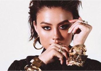 Tak Silau Gemerincing Dolar, Agnez Mo Bikin para Bule Melotot Saat Tolak Mentah-mentah Tawaran Honor Rp 1 Miliar Semalam Cuma Buat Promosi di Strip Club: Hidupku Jauh Lebih Berarti dari Karierku