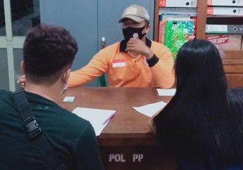 Meresahkan Warga Lantaran Sering Menyelundupkan Pemuda ke dalam Rumahnya, Janda di Kota Kediri Diminta Segera Menikah Gegara Kepergok Tak Berpakaian Lengkap Saat Digerebek