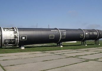 Dinobatkan sebagai Senjata Militer Terkuat di Dunia, Bukan Main Kekuatan Ledaknya dapat Hancurkan Satu Isi Bumi! Rupanya Dimiliki oleh Negara yang tak Disangka Ini dan Sudah Siap Luncur!