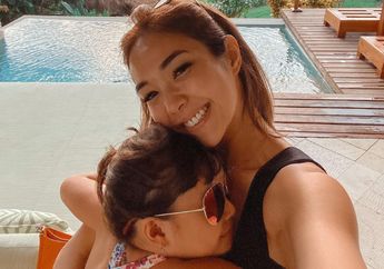 Asyik Masak-masakan di Dalam Rumah, Gempita Nora Marten Bikin Gisella Anastasia Teringat Momen di Masa Lalu