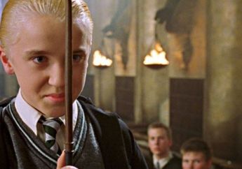Nonton Ulang Film Pertama Harry Potter, Tom Felton si Pemeran Draco Malfoy Menangis  