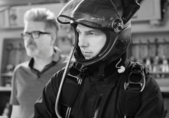 Tom Cruise Beberkan Rencananya Buat Syuting 'Mission: Impossible' di Luar Angkasa