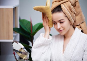 Mandi dengan Air Dingin Sudah Jadi Rutinitas? Kenali 7 Manfaat Baiknya Berikut ini!