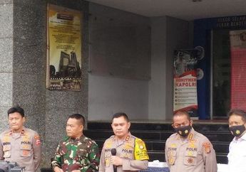 Jelang Pemeriksaan, 6 Pengikut Rizieq Shihab Tewas Ditembak Usai Serang Anggota Polisi