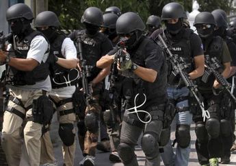 Buronan Teroris 18 Tahun Bom Bali 1 Ini Akhirnya Tertangkap! Diduga Hidup dari Kotak Amal