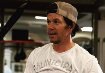 Mark Wahlberg Tekor Gara-gara Pandemi Covid-19, Kabarnya Habiskan Rp 6 Miliar Hanya untuk Jalani Karantina di Australia