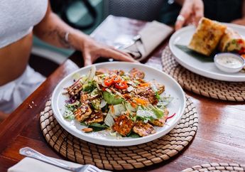 Waspada, Diet Vegan Berisiko Sebabkan Patah Tulang Pinggul hingga Kaki, Simak Cara Mencegahnya!