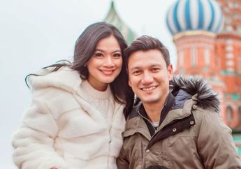 Pernikahannya Selalu Adem Ayem, Tengok Mesranya Penampilan Titi Kamal dan Christian Sugiono Saat Pakai Baju Tradisional India!