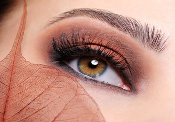 Bulu Mata Panjang Bukan Lagi Impian, Intip 3 Metode Memanjangkan Bulu Mata Secara Alami Menurut Dermatolog!