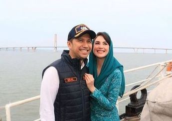 Naik Tahta Jadi Istri Wakil Gubernur Jatim yang Punya Kekayaan Rp 8 Miliar, Begini Mewahnya Dapur di Rumah Artis Arumi Bachsin yang Berhiaskan Furnitur Kayu dan Kompor Super Canggih