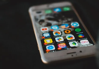 Astaga! Wanita Ini Kehilangan Rp 226 Juta karena Sang Anak Lakukan Hal Tak Terduga Ini dengan Smartphone-nya