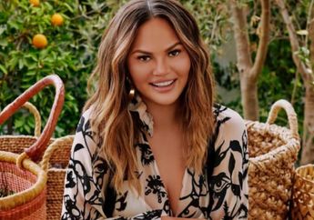 Nekat Minta Twitternya Di-follow Joe Biden, Chrissy Teigen: Aku Sudah Diblok Presiden Selama 4 Tahun