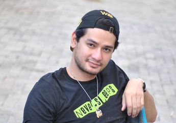 Blak-blakan Tantang Arya Saloka, Kevin Hillers Banjir Hujatan di Sosial Media, Netizen: Jangan Jahat-jahat!