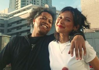 Anggunnya Indah Permatasari saat Pakai Baju Pernikahan yang Terinspirasi Baju Bodo