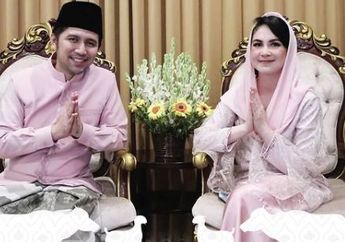 Kini Jadi Istri Wakil Gubernur, Arumi Bachsin Setia Dampingi Emil Dardak Suntik Vaksin Pertama di Jawa Timur: Sehat Terus Sayang
