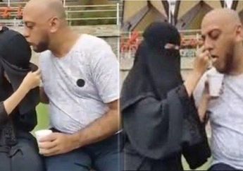 Jarang Tersorot Kamera Meski Mendiang Suaminya Jadi Kecintaan Masyarakat, Ini dia Sosok Umi Nadia, Istri Syekh Ali Jaber, Aura Cantiknya Banyak Dipuji Netizen : Bercadar Aja Kelihatan Cantik Subhanallah