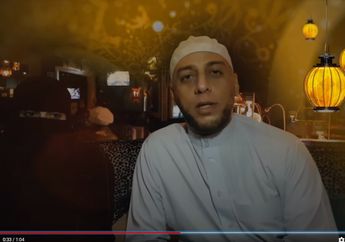 Kondisi Terkini Makam Syekh Ali Jaber Diungkap Arie Untung, 1 Keluarga Dhuafa yang Jadi Saksi Hidup