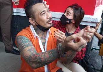 Pasca Bebas, Jerinx SID Bakal Jalani Ritual Melukat yang Dibuat Ibunda untuk Membersihkan Jiwa dan Pikiran