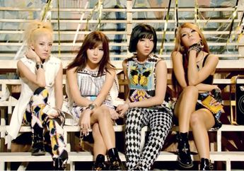Ulang Tahun Minzy Jadi Ajang 2NE1 Reuni Bareng, CL, Park Bom, dan Dara Kompak Unggah Foto Kebersamaan Mereka di Media Sosial
