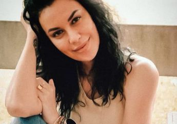 Sudah Move On Total, Sophia Latjuba Bahagia Datangi Perikahan Mantan Suami