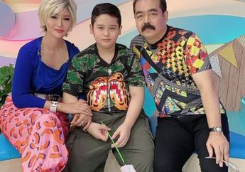 Pamer Foto di Ranjang, Inul Daratista Tunjukkan Kondisi Adam Suseno yang Rela Disuruh Pakai Masker Sepanjang Malam, sang Biduan Singgung soal Saran Dokter : Sekomplek Kaget Semua