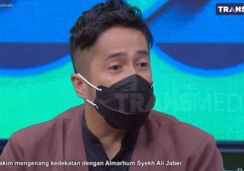 Kebaikan Syekh Ali Jaber Tak Putus hingga Akhir Hayatnya, Kediaman sang Ulama Didatangi Orang-orang dari Berbagai Latar Belakang, Irfan Hakim: Dimiliki oleh Semua Umat