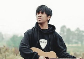 Tetap Manggung Meski Kecelakaan dan Mata Lebam Sulit Dibuka, Arti Nama Rian D'Masiv Ternyata Punya Makna Raja nan Terang